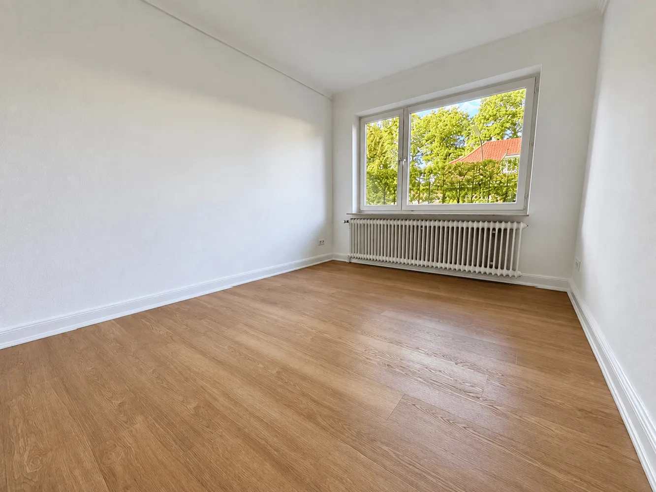 6 Zimmer Haus mit 220 m² in Hamburg – Bild 12
