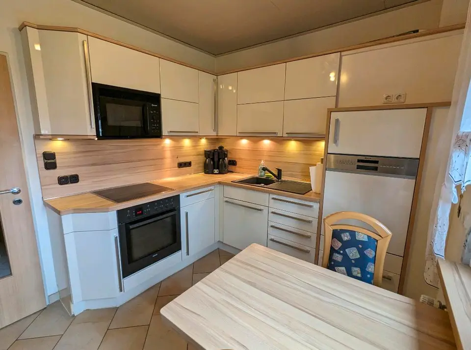 4 Zimmer Wohnung mit 135 m² in Wilhelmshaven – Bild 3