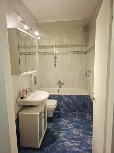 2 Zimmer Wohnung mit 80 m² in Berlin – Bild 4