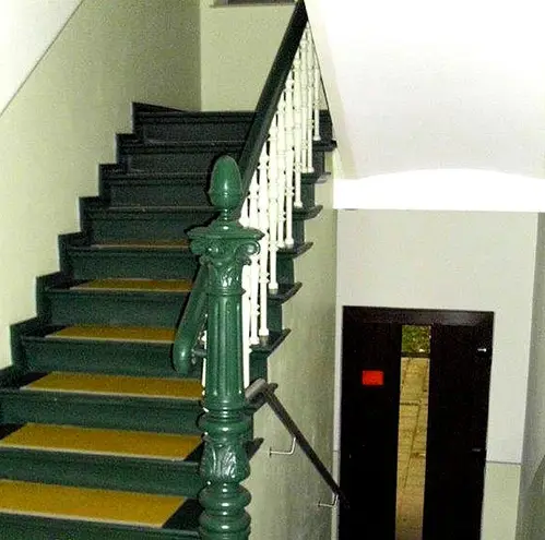 5 Zimmer Wohnung mit 153 m² in Halle (Saale) – Bild 2