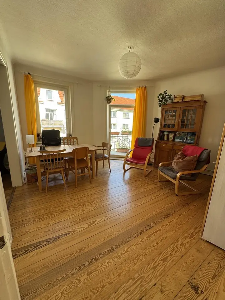4 Zimmer Wohnung mit 78 m² in Lübeck – Bild 1