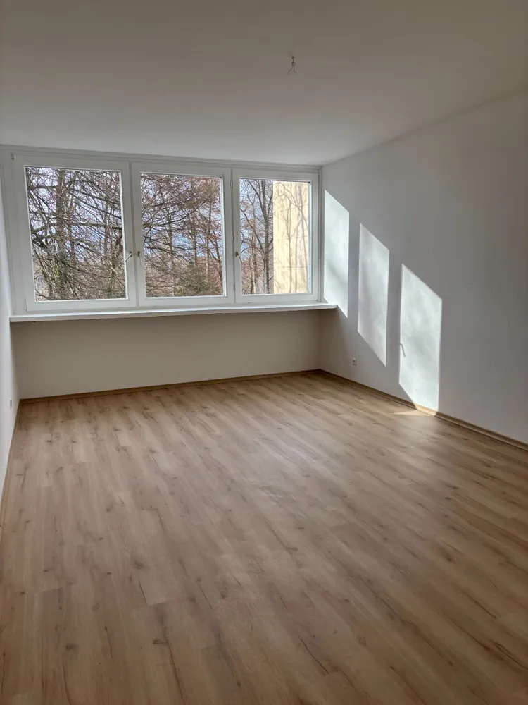 3 Zimmer Wohnung mit 92 m² in Karlsruhe – Bild 2