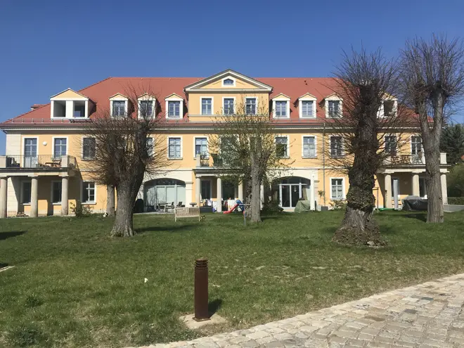 4 Zimmer Wohnung mit 133 m² in Dresden – Bild 3