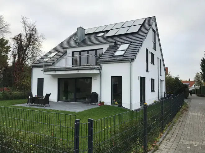 4 Zimmer Wohnung mit 140 m² in Bonn – Bild 3