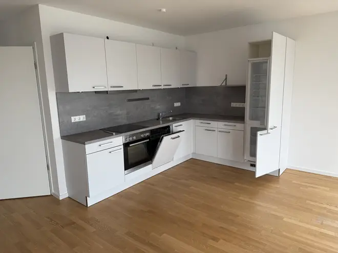 4 Zimmer Wohnung mit 125 m² in Potsdam – Bild 3