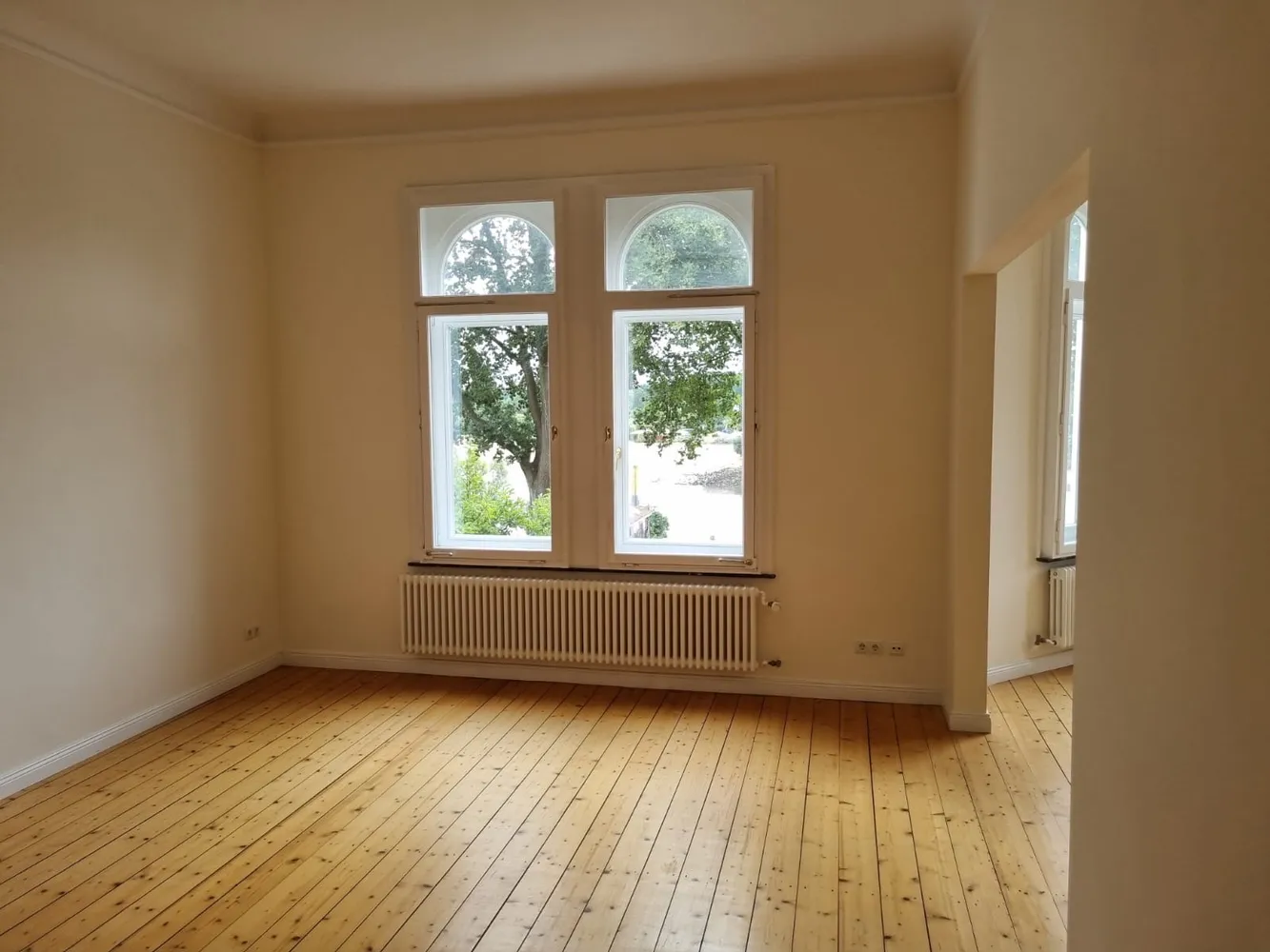 5 Zimmer Wohnung mit 120 m² in Bremen – Bild 2