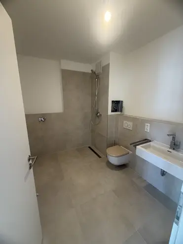 2 Zimmer Wohnung mit 56 m² in Berlin – Bild 8