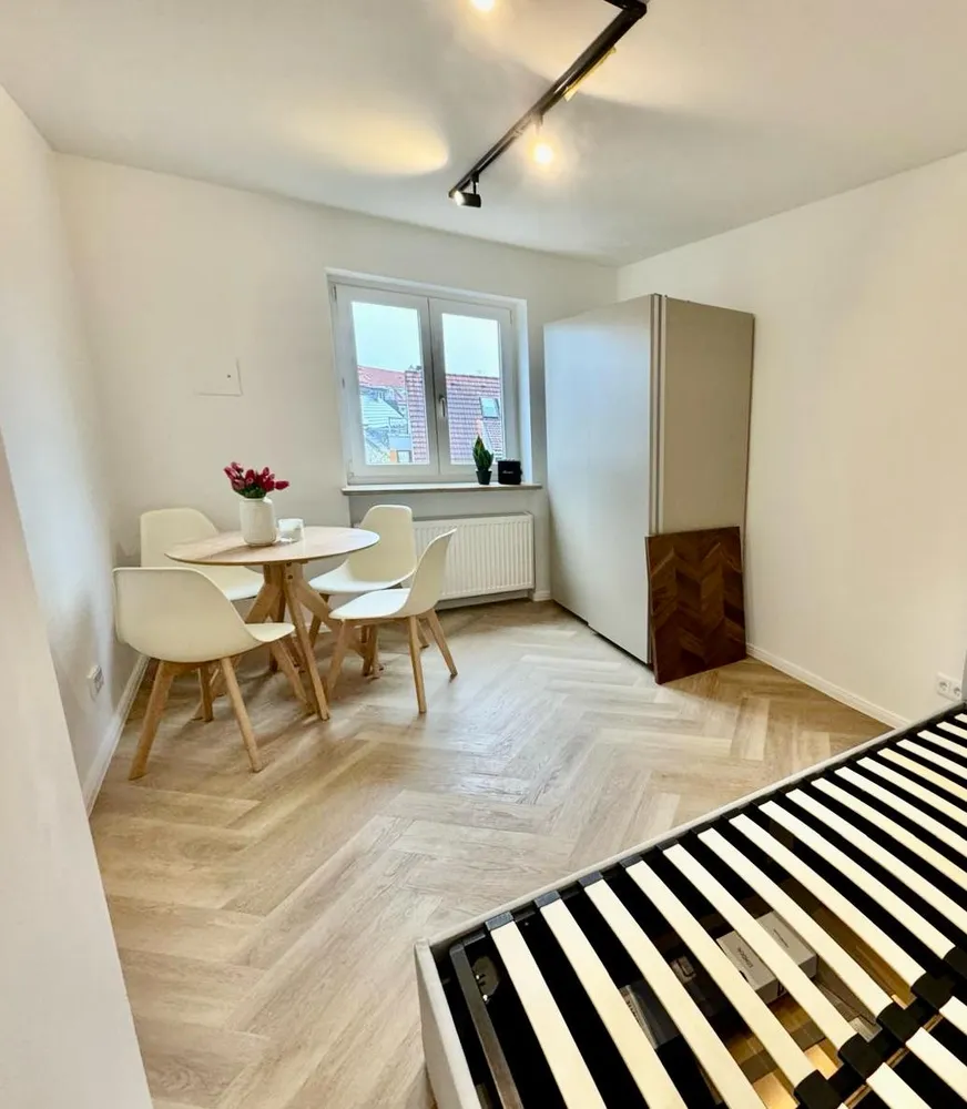 1 room apartment with 20 m² in Augsburg – Photo 2