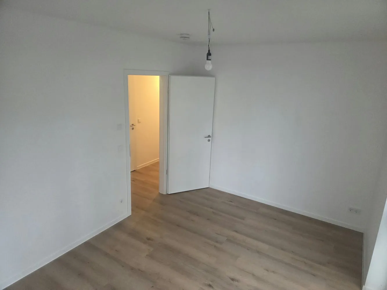 3 Zimmer Wohnung mit 70 m² in Jena – Bild 1