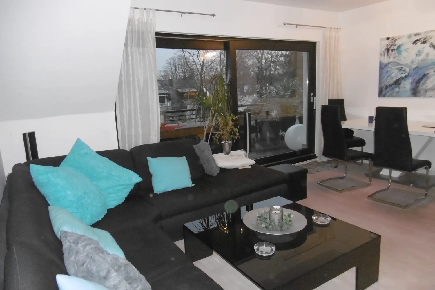2 Zimmer Wohnung mit 72 m² in Köln – Bild 3