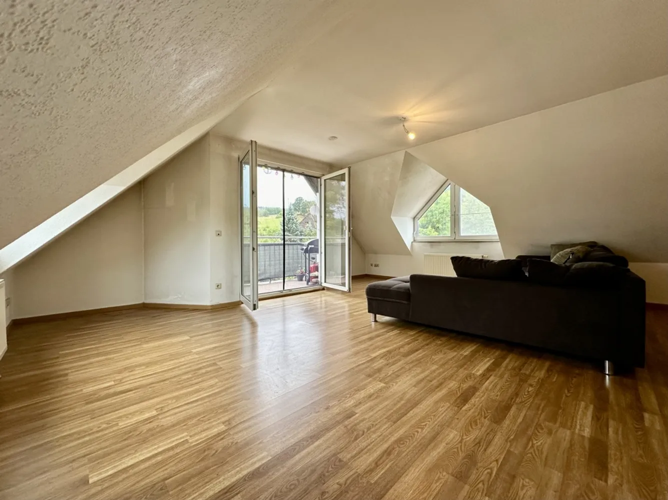 2 Zimmer Wohnung mit 90 m² in Heppenheim – Bild 8