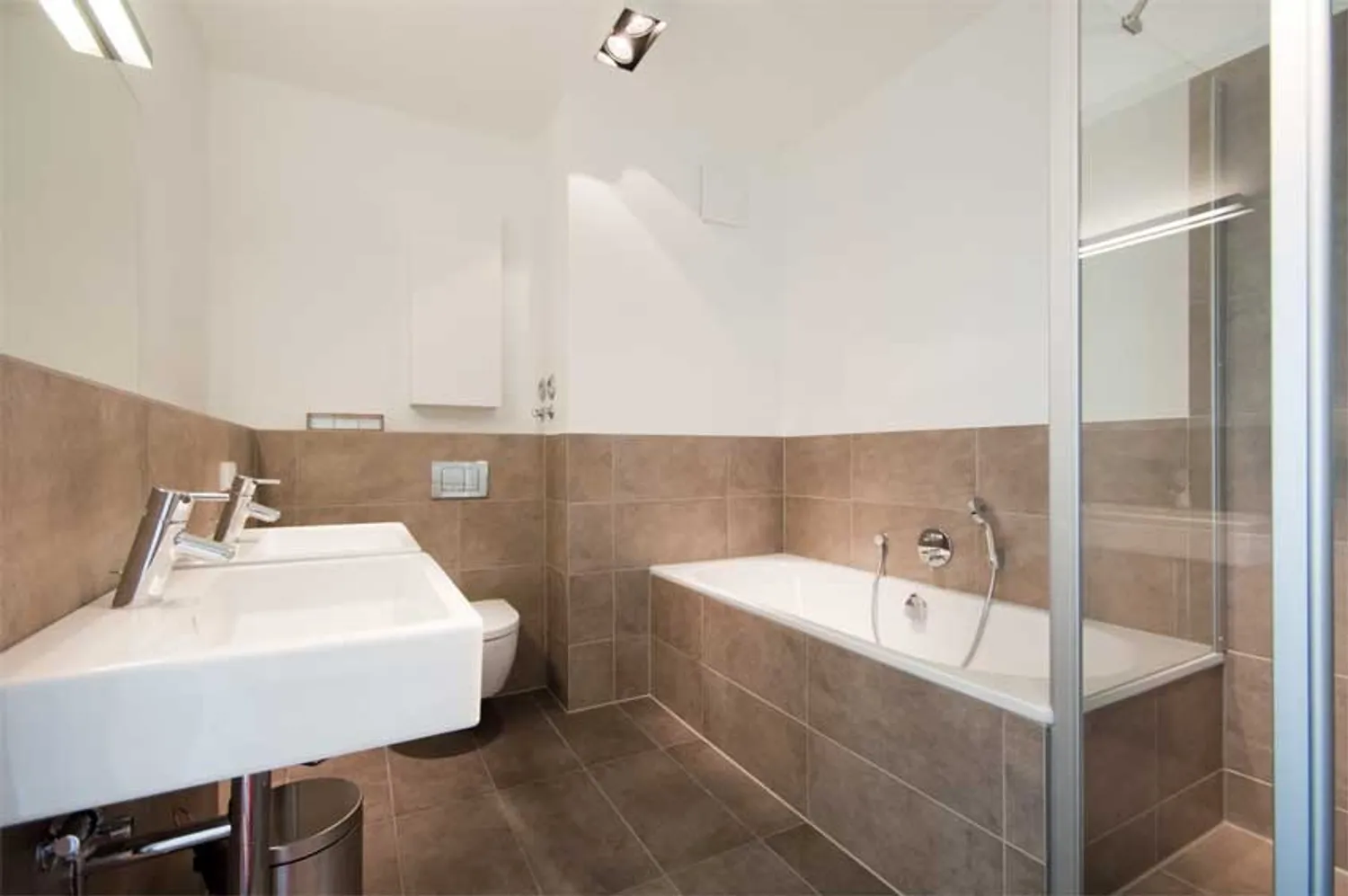 3 Zimmer Wohnung mit 110 m² in Berlin – Bild 12