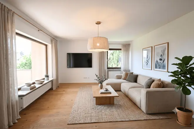 8 Zimmer Haus mit 208 m² in Würzburg – Bild 2