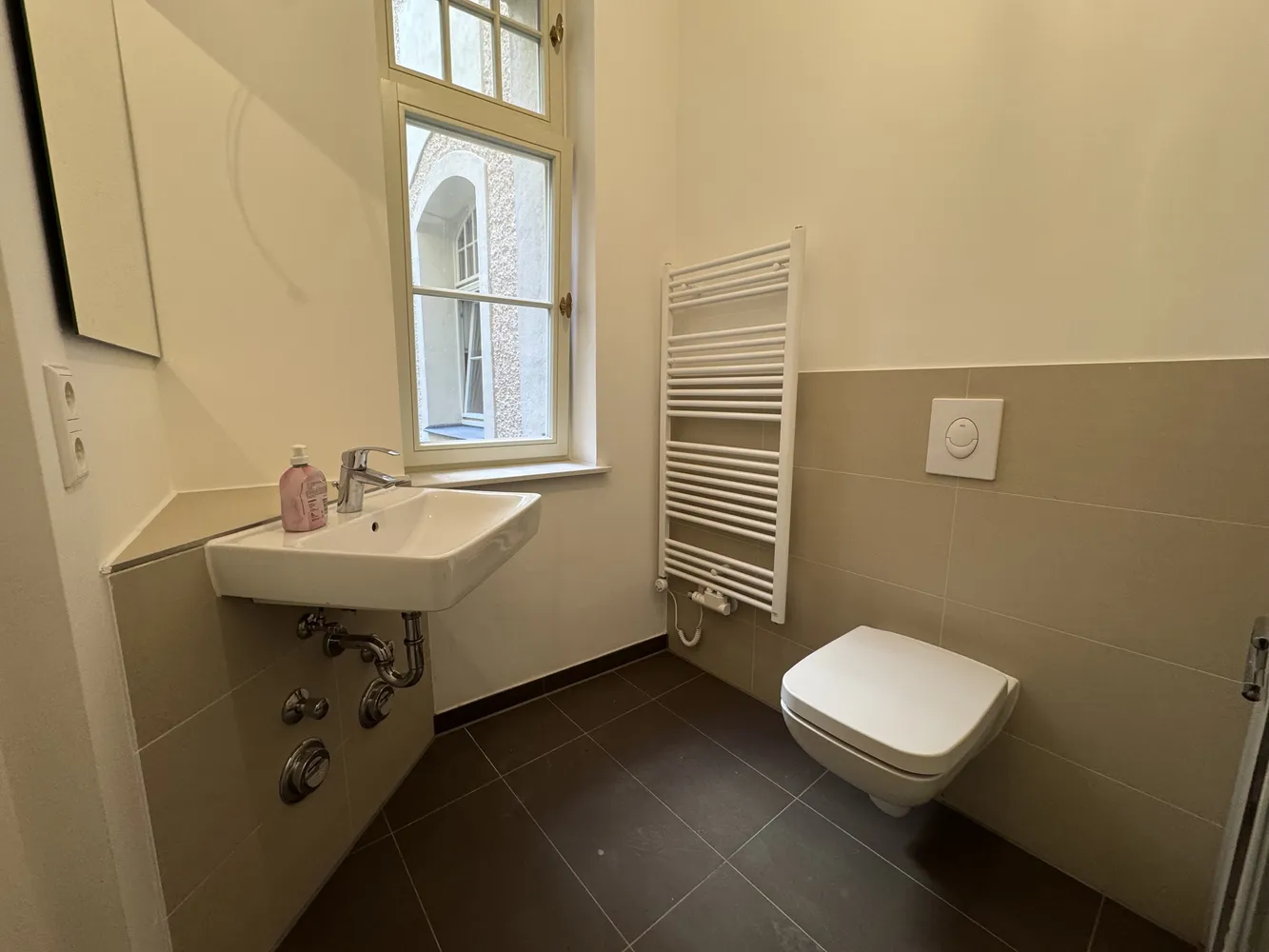 1 Zimmer Wohnung mit 18 m² in Halle (Saale) – Bild 4