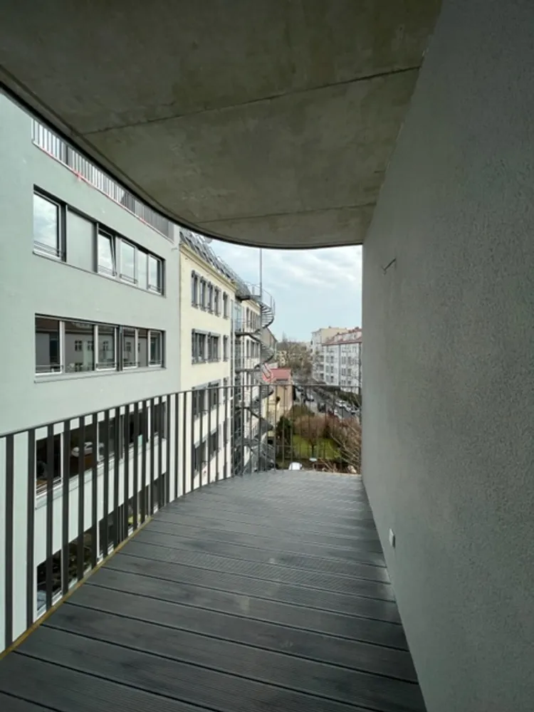 1 Zimmer Wohnung mit 40 m² in Berlin – Bild 6