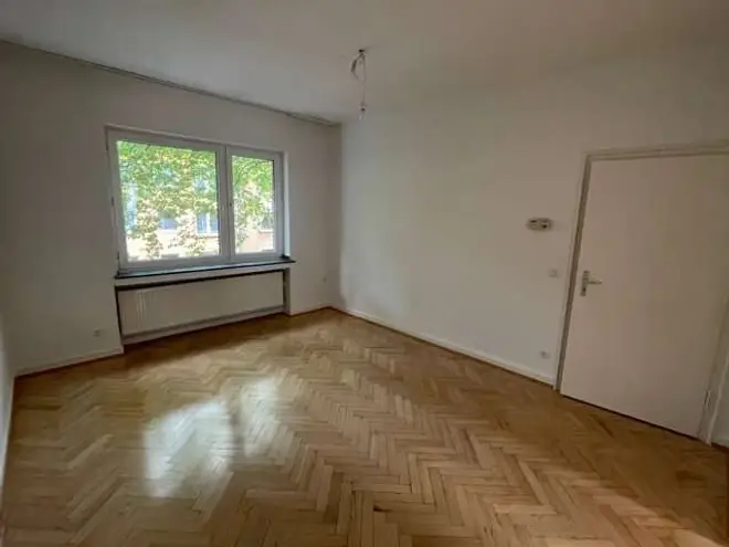 2 Zimmer Wohnung mit 65 m² in Essen – Bild 2