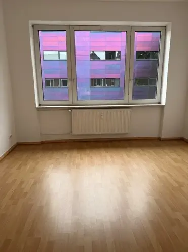 4 Zimmer Wohnung mit 106 m² in Kiel – Bild 4