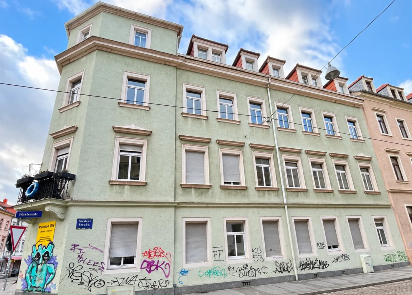 2 room apartment with 75 m² in Dresden – Photo 2