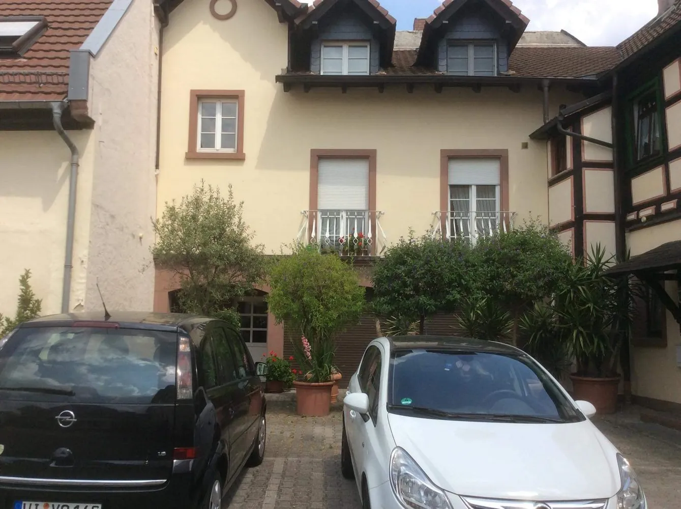 2 Zimmer Wohnung mit 78 m² in Wiesbaden – Bild 1