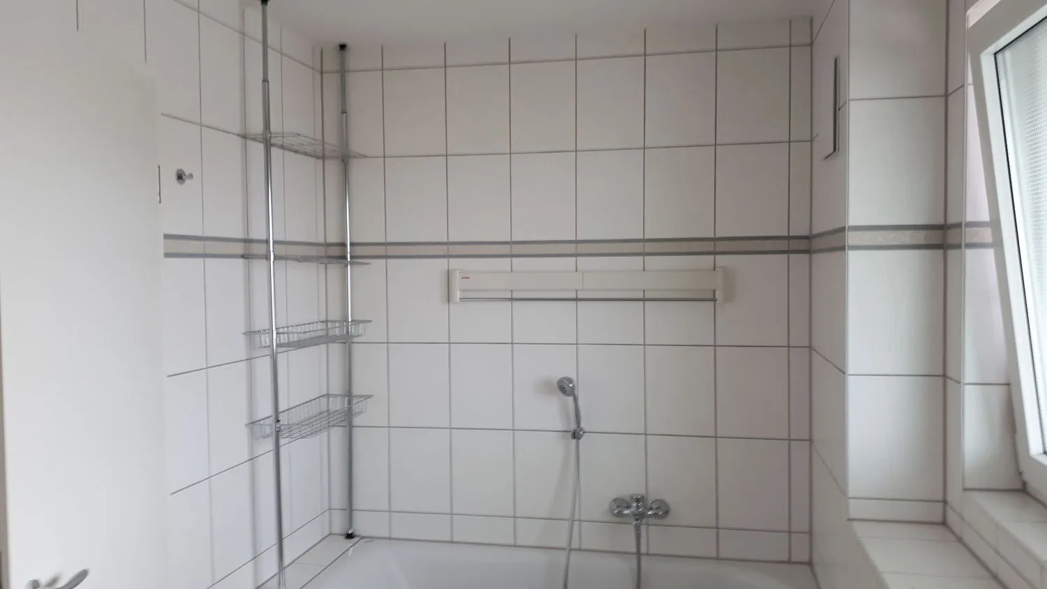 4 Zimmer Wohnung mit 101 m² in Wiesbaden – Bild 8