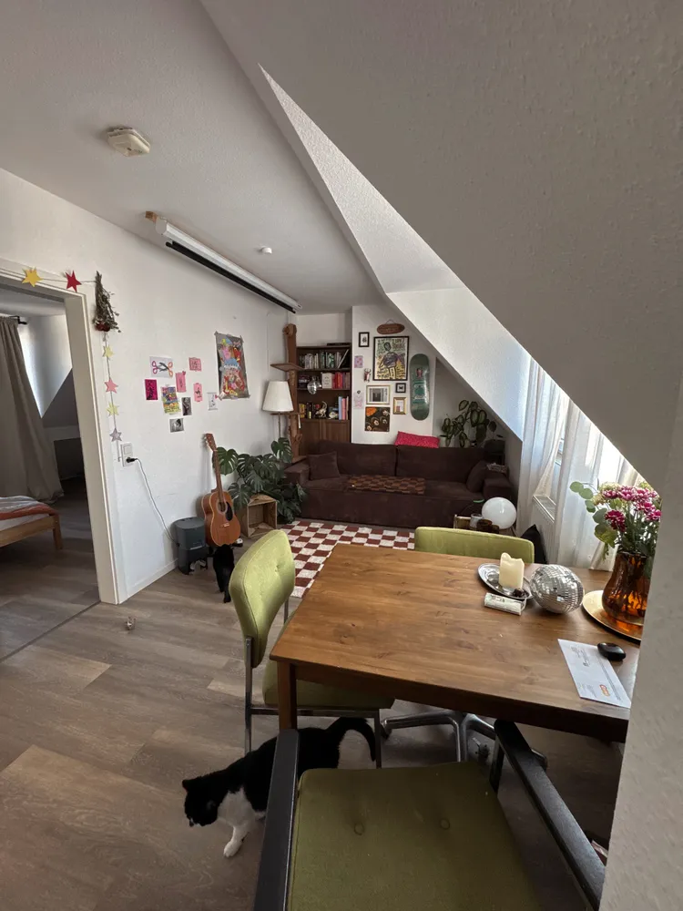 2 Zimmer Wohnung mit 49 m² in Köln – Bild 2