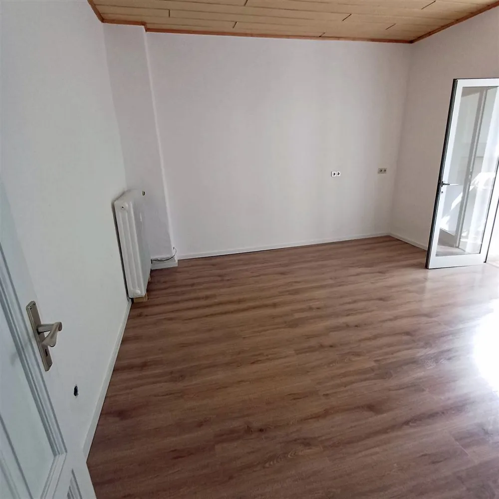 2 Zimmer Wohnung mit 60 m² in Oberhausen – Bild 12