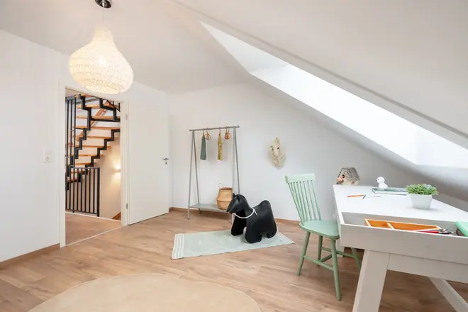 5 Zimmer Haus mit 141 m² in Berlin – Bild 9
