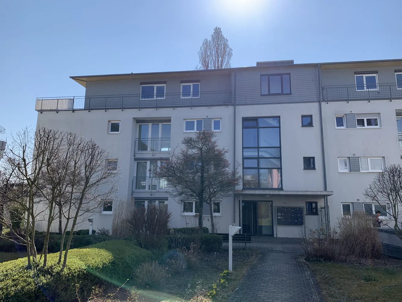 5 Zimmer Wohnung mit 99 m² in Stuttgart – Bild 1