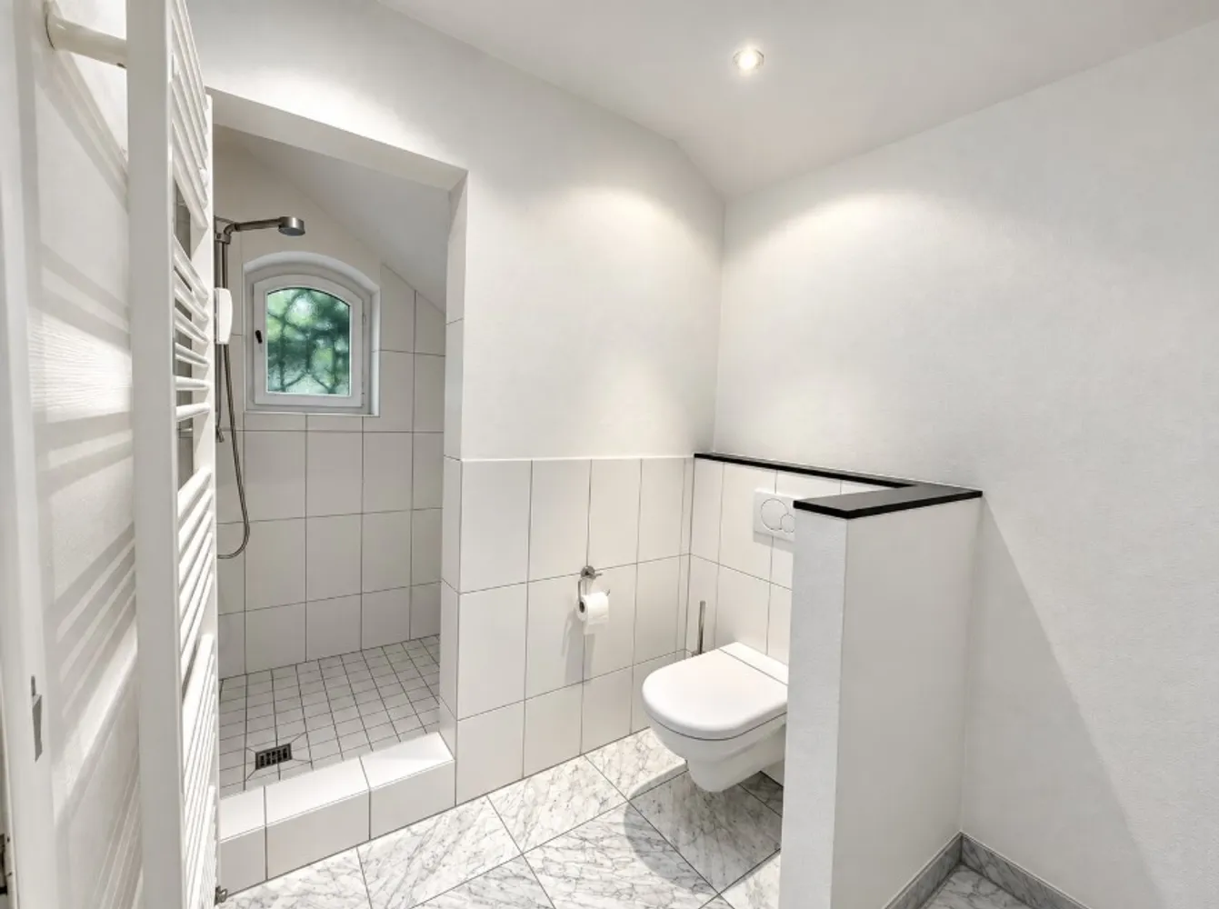 4 Zimmer Wohnung mit 289 m² in Wuppertal – Bild 8