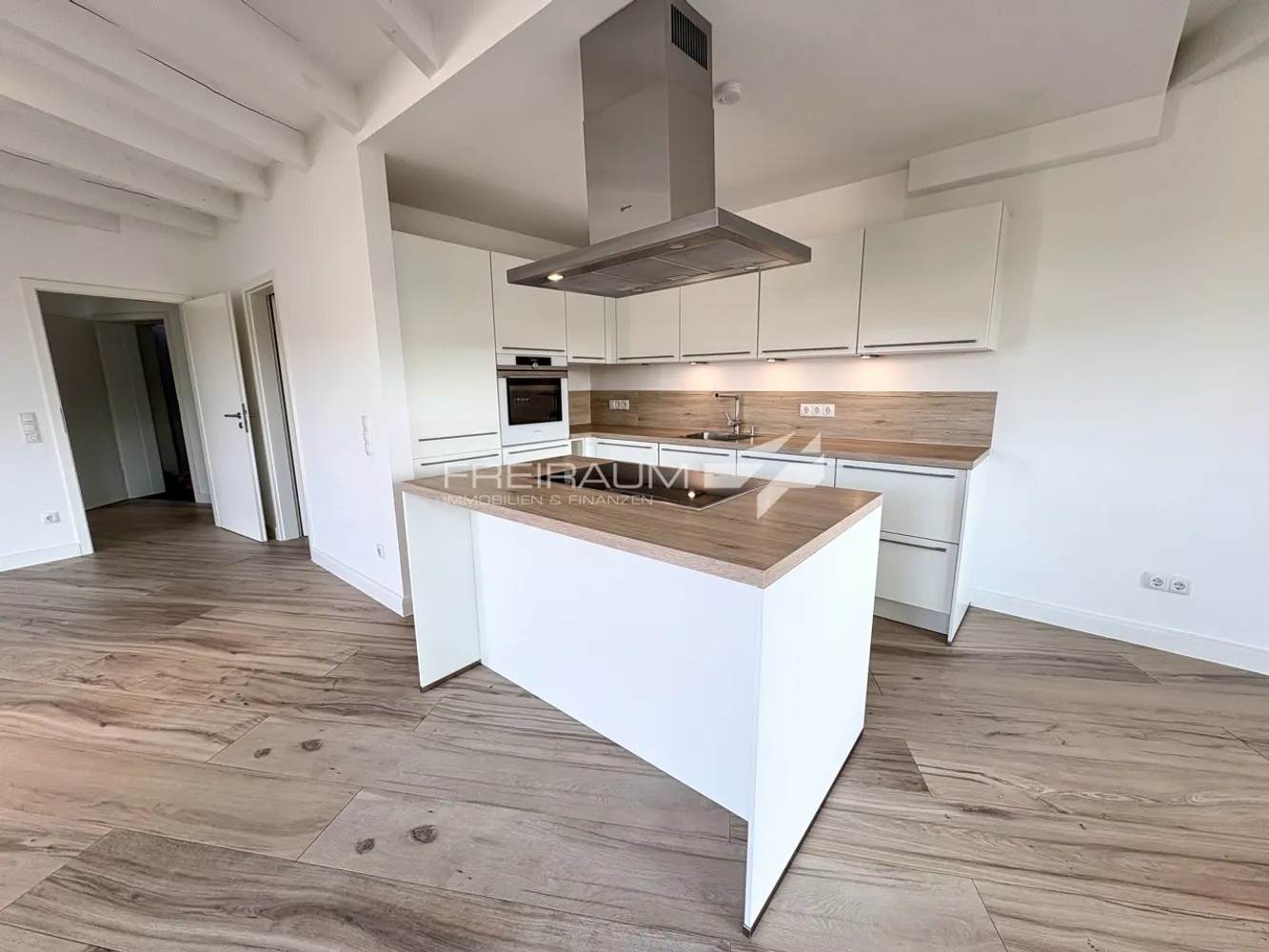 3 Zimmer Wohnung mit 102 m² in Siegen – Bild 3