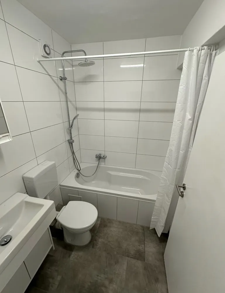 2 room apartment with 50 m² in Cologne – Photo 9