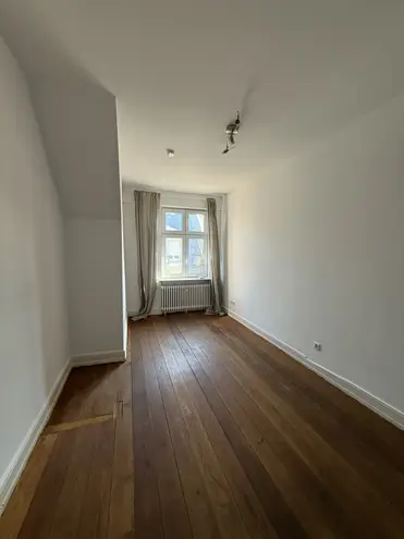 1 Zimmer Wohnung mit 16 m² in Frankfurt am Main – Bild 2