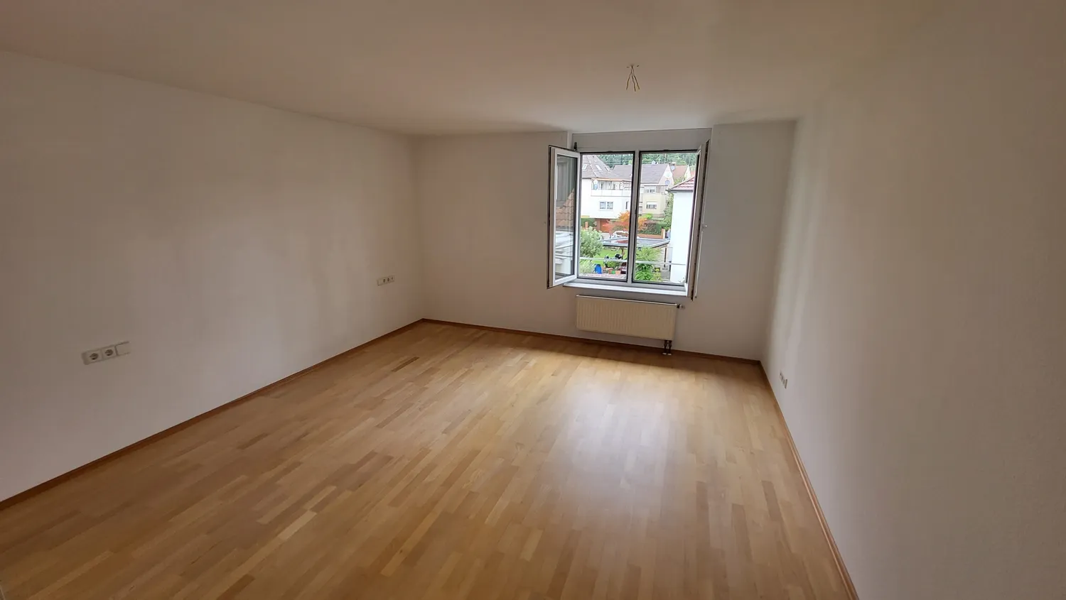 4 Zimmer Wohnung mit 107 m² in Sindelfingen – Bild 2