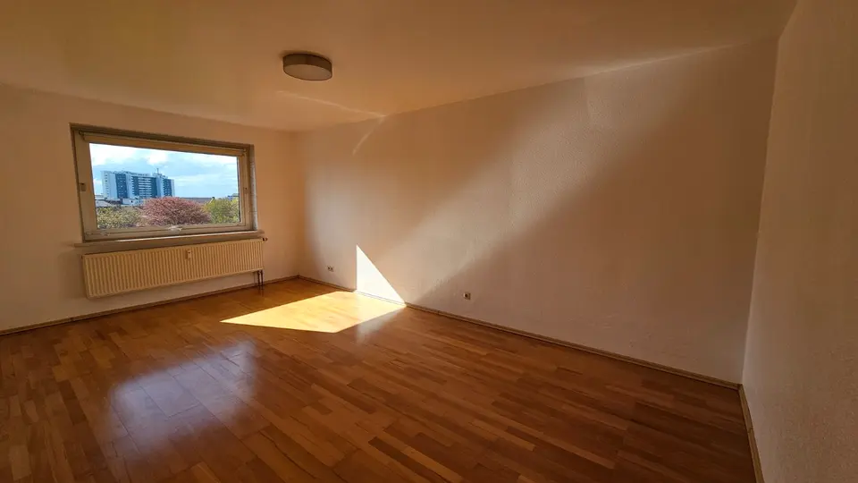 4 Zimmer Wohnung mit 78 m² in Bremerhaven – Bild 2
