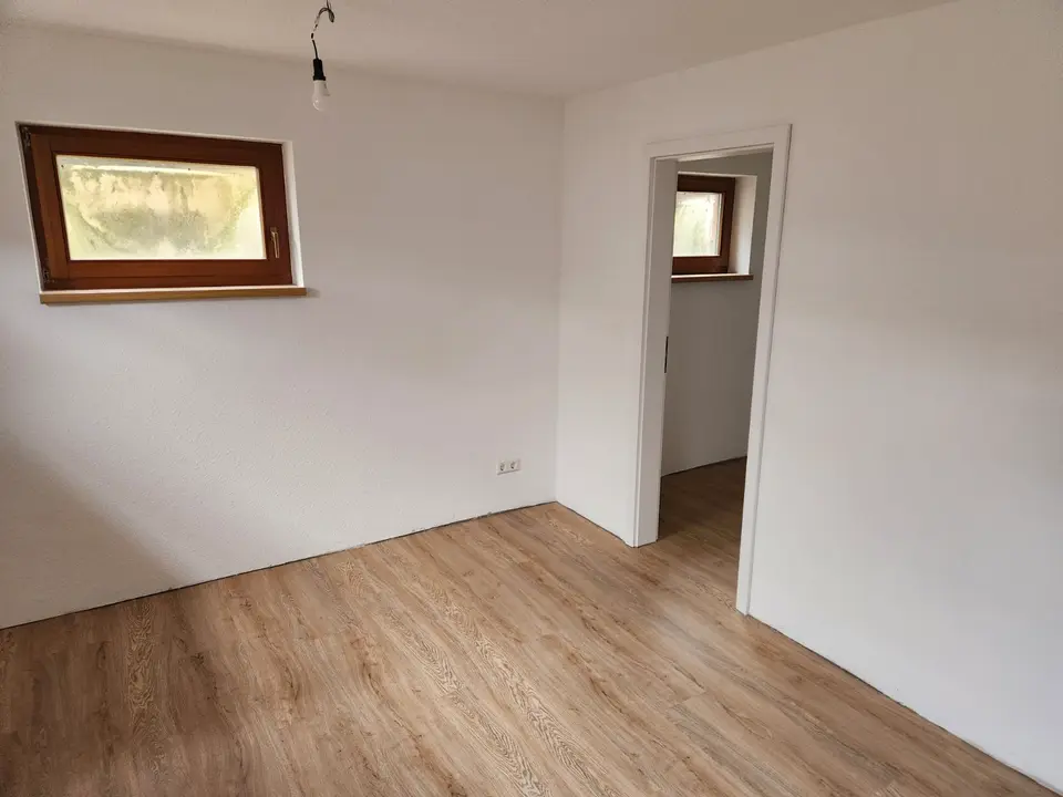 5 Zimmer Wohnung mit 185 m² in Suhl – Bild 9
