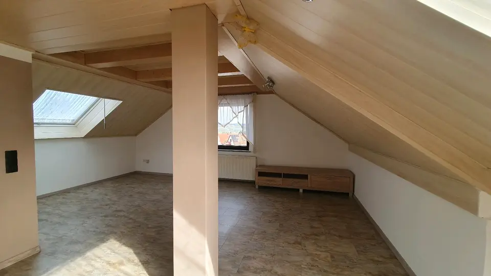 3 Zimmer Wohnung mit 70 m² in Cham – Bild 1