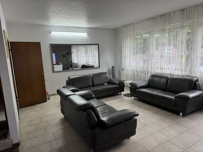 9 Zimmer Wohnung mit 195 m² in Aachen – Bild 4
