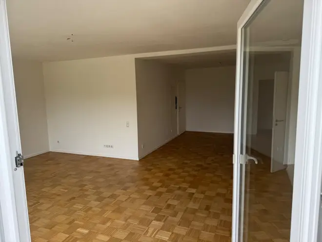2 Zimmer Wohnung mit 80 m² in Essen – Bild 2