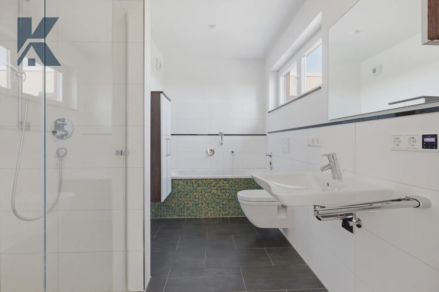 2 Zimmer Wohnung mit 89 m² in Köln – Bild 10