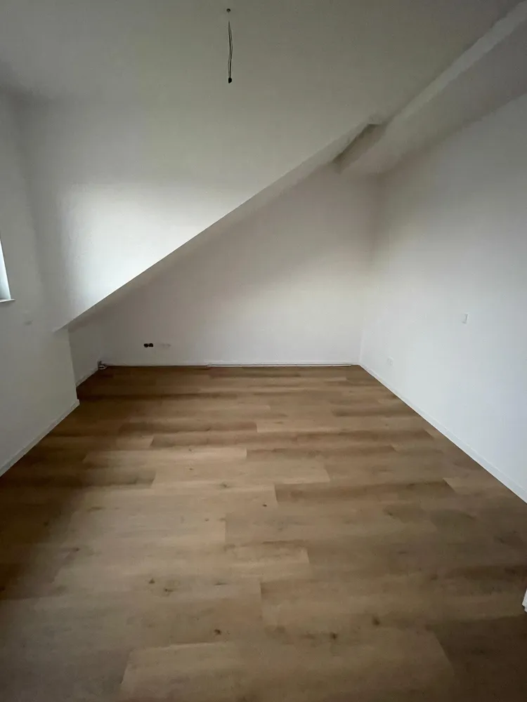 4 Zimmer Wohnung mit 90 m² in Marburg – Bild 2