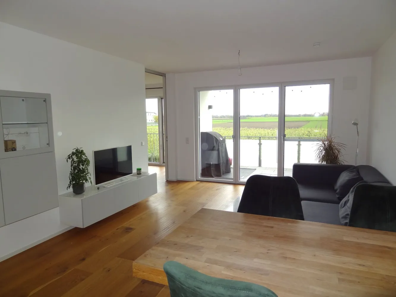 2 Zimmer Wohnung mit 64 m² in Ingolstadt – Bild 2