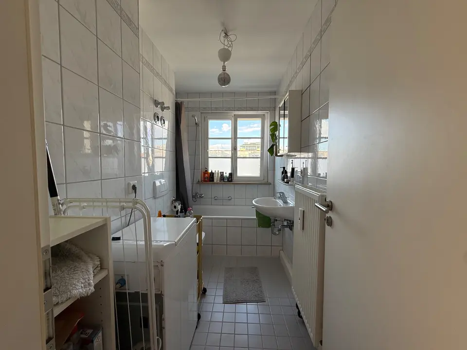 13 Zimmer Wohnung mit 67 m² in Regensburg – Bild 5