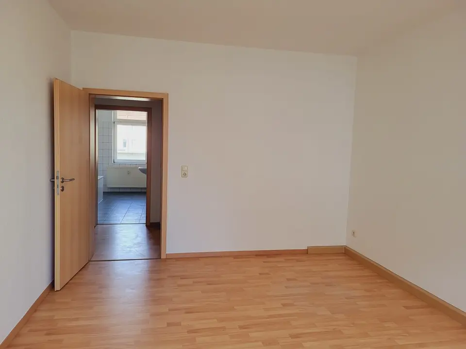 2 Zimmer Wohnung mit 62 m² in Wurzen – Bild 3