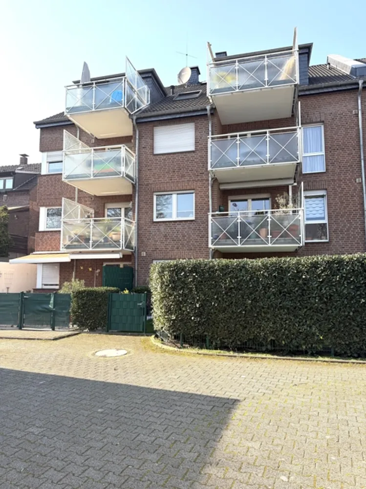 2 Zimmer Wohnung mit 64 m² in Duisburg – Bild 1