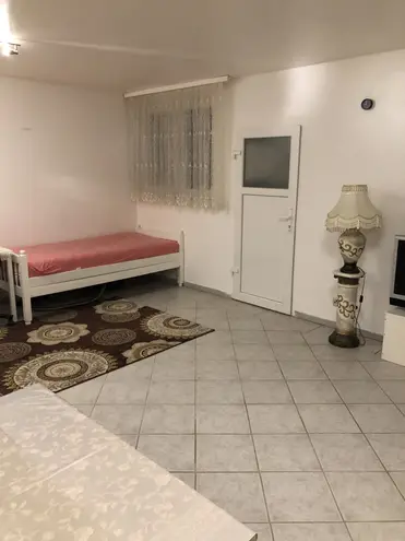 1 Zimmer Wohnung mit 35 m² in Köln – Bild 7