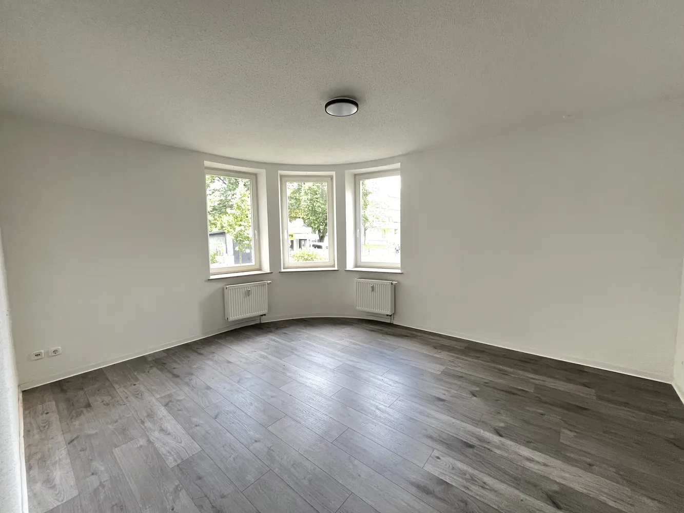 2 Zimmer Wohnung mit 56 m² in Chemnitz – Bild 2