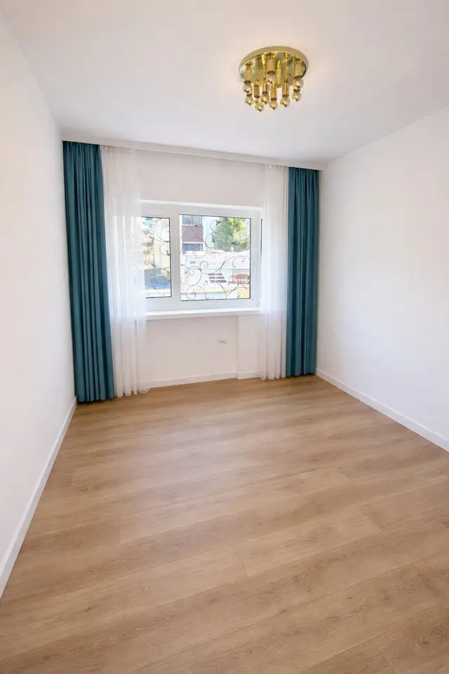 17 Zimmer Haus mit 16 m² in Fürstenfeldbruck – Bild 2