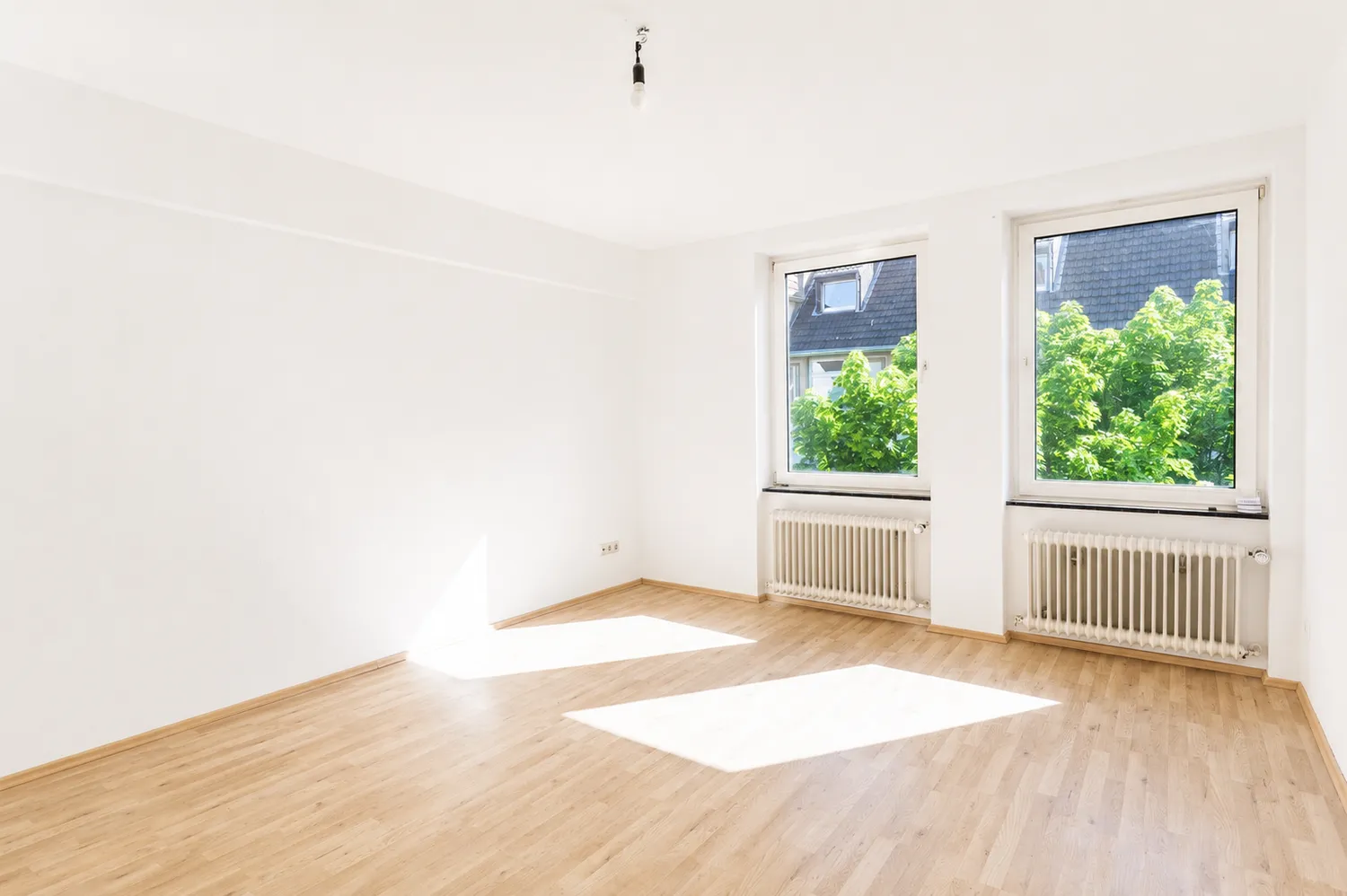 2 Zimmer Wohnung mit 60 m² in Düsseldorf – Bild 1