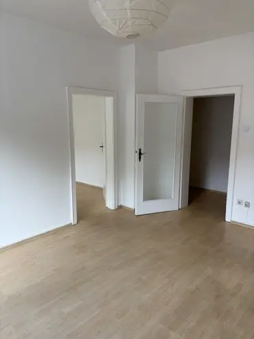 2 Zimmer Wohnung mit 52 m² in Hannover – Bild 2