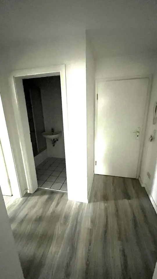 2 Zimmer Wohnung mit 35 m² in Werdau – Bild 5